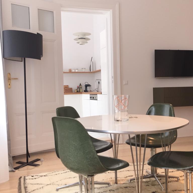 Luxury 2 Bedroom Apartment In The Heart Of Mitte, Berlin Ruang foto