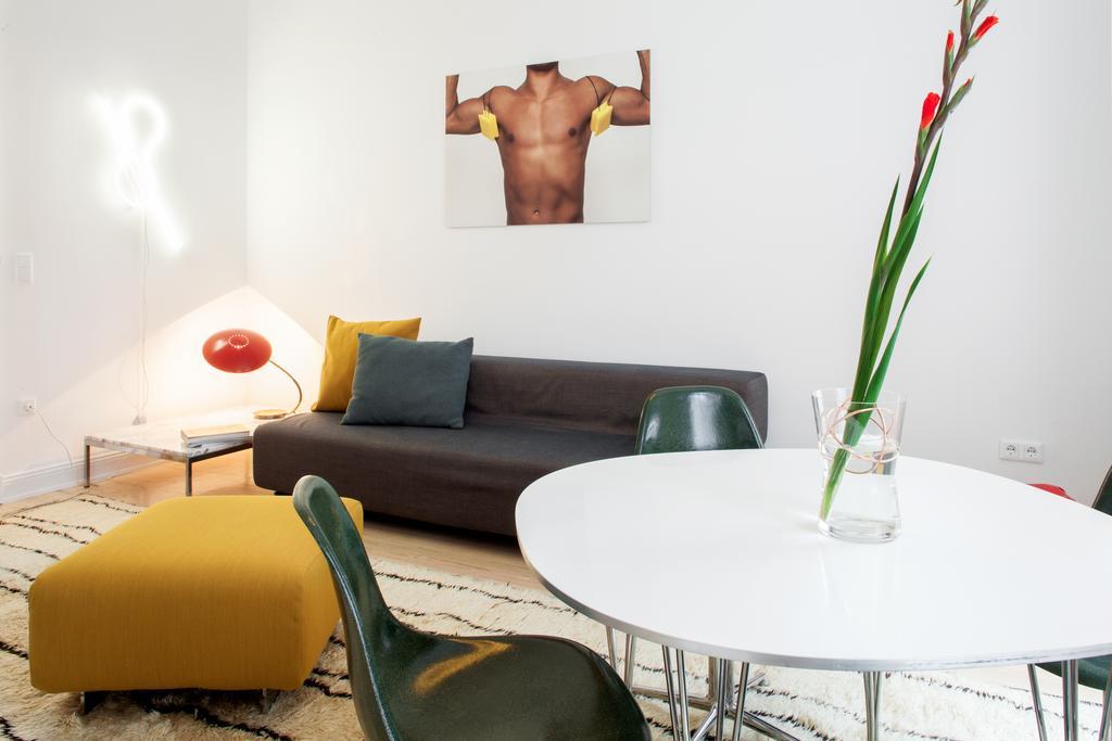 Luxury 2 Bedroom Apartment In The Heart Of Mitte, Berlin Bagian luar foto